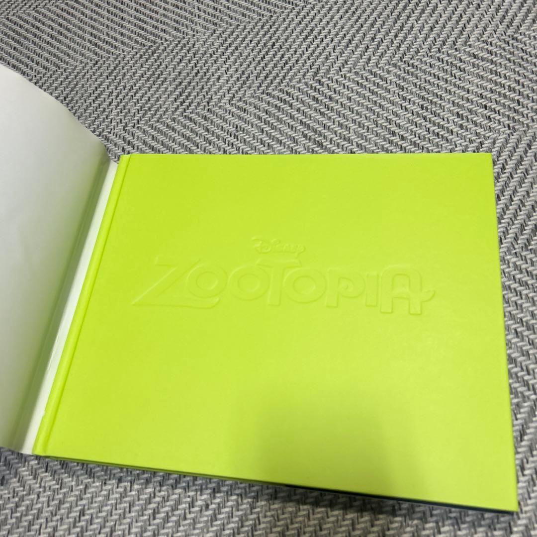 THE ART OF ZOOTOPIA 洋書