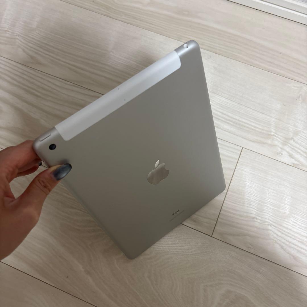 iPad 第7世代 32GB Wi-Fi 10.2インチ 動作良好 本体のみ