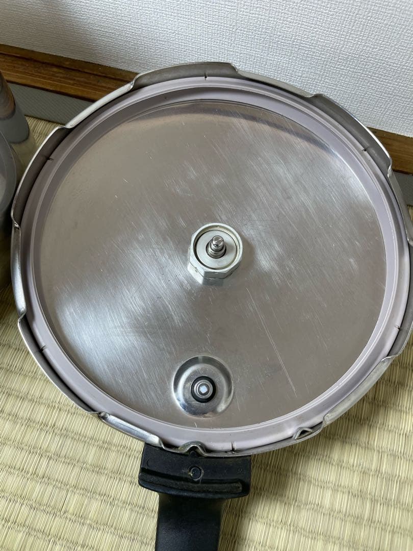 フィスラー圧力鍋ビタビットプレミアム6L22cm中古