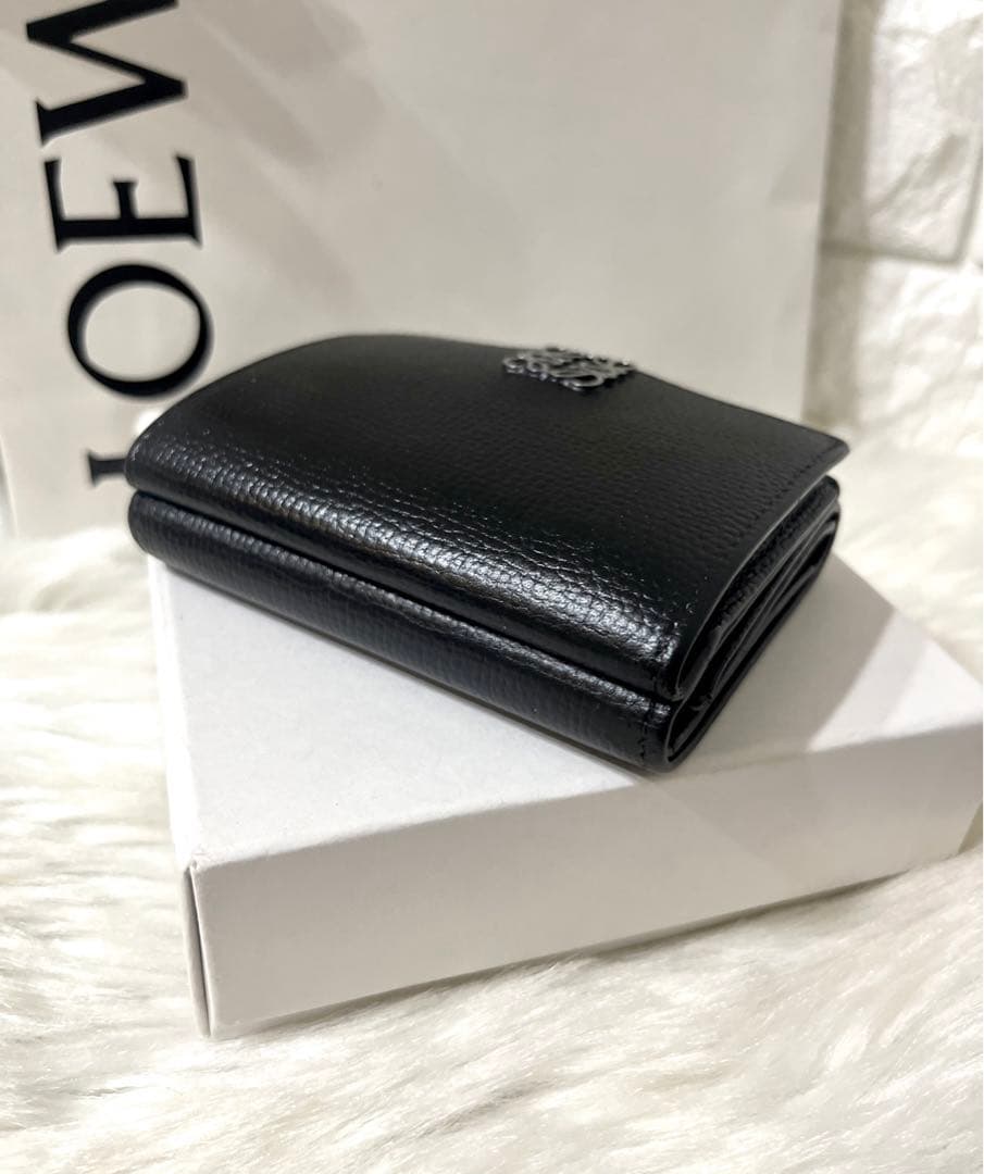 【YyY様】LOEWE ロエベ トライフォールド ブラック 三つ折り財布 箱付き