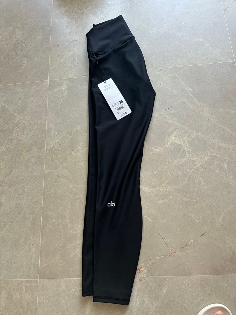 Alo Yoga レギンス　XS ブラック