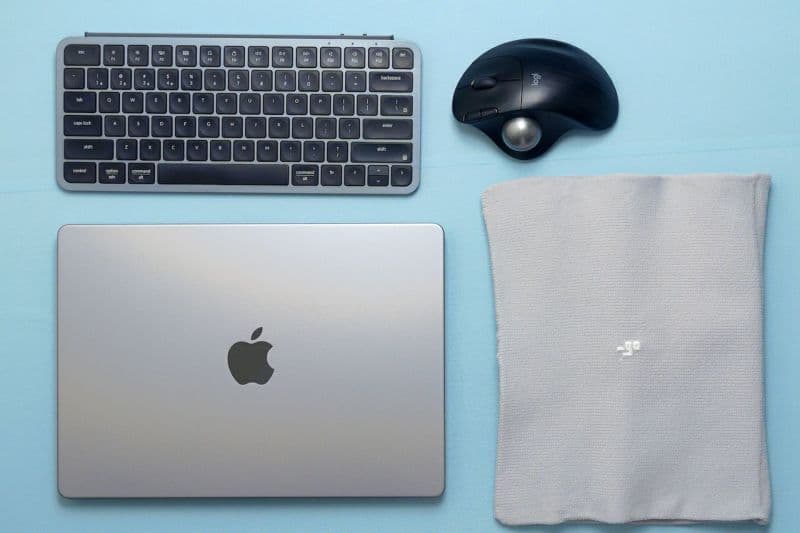 square W for laptop ノートPC用 スペースグレー 日本製