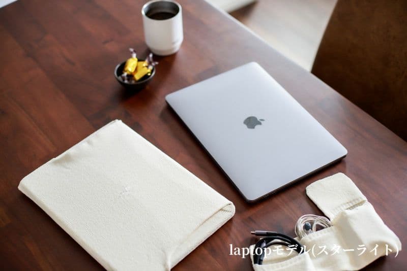 square W for laptop ノートPC用 スペースグレー 日本製