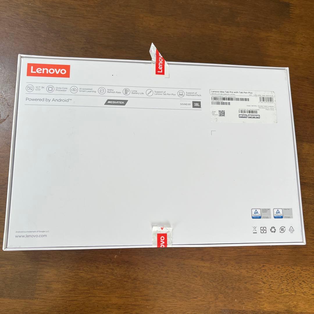 MooooE　ほぼ新品Lenovo Idea Tab Pro タブレット