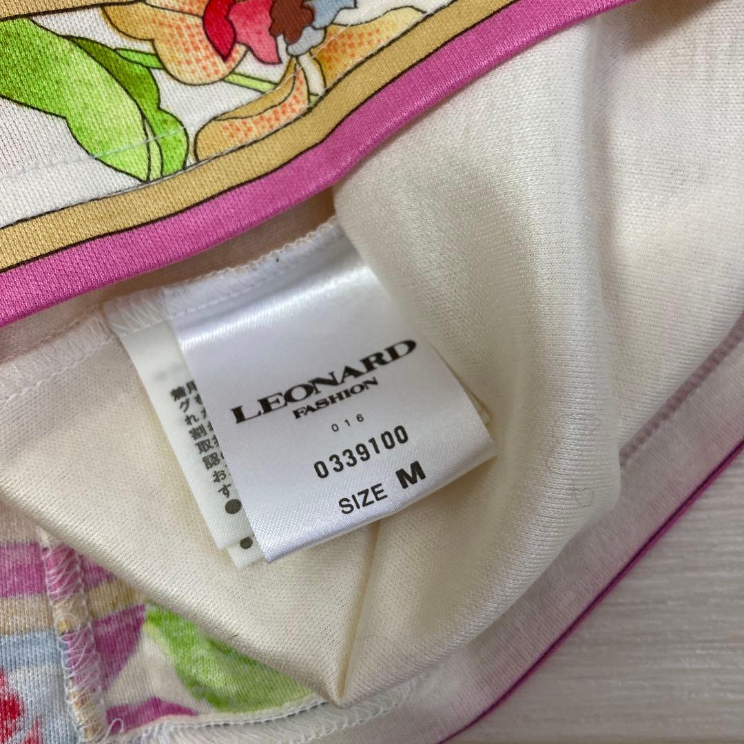 美品　レオナール LEONARD 花柄　カットソー　半袖Tシャツ　ホワイト