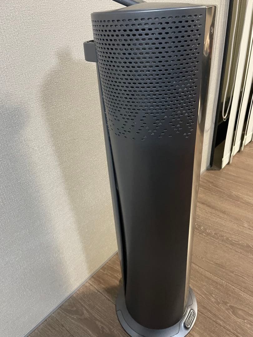 DeLonghi タワー型　冷房&暖房&空気清浄機　リモコン付き