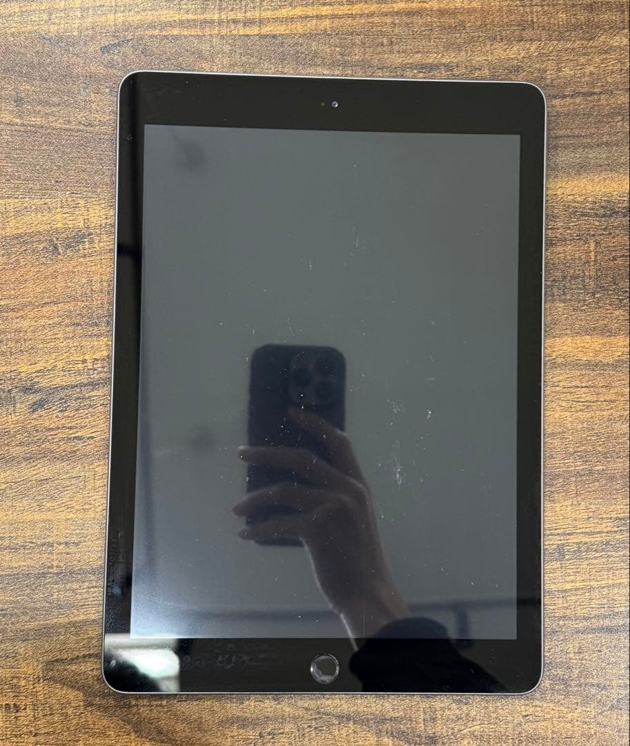 Apple iPad 6シルバー 本体 第6世代 32GB