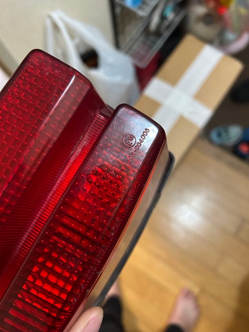 xjr400 4hm テールレンズ