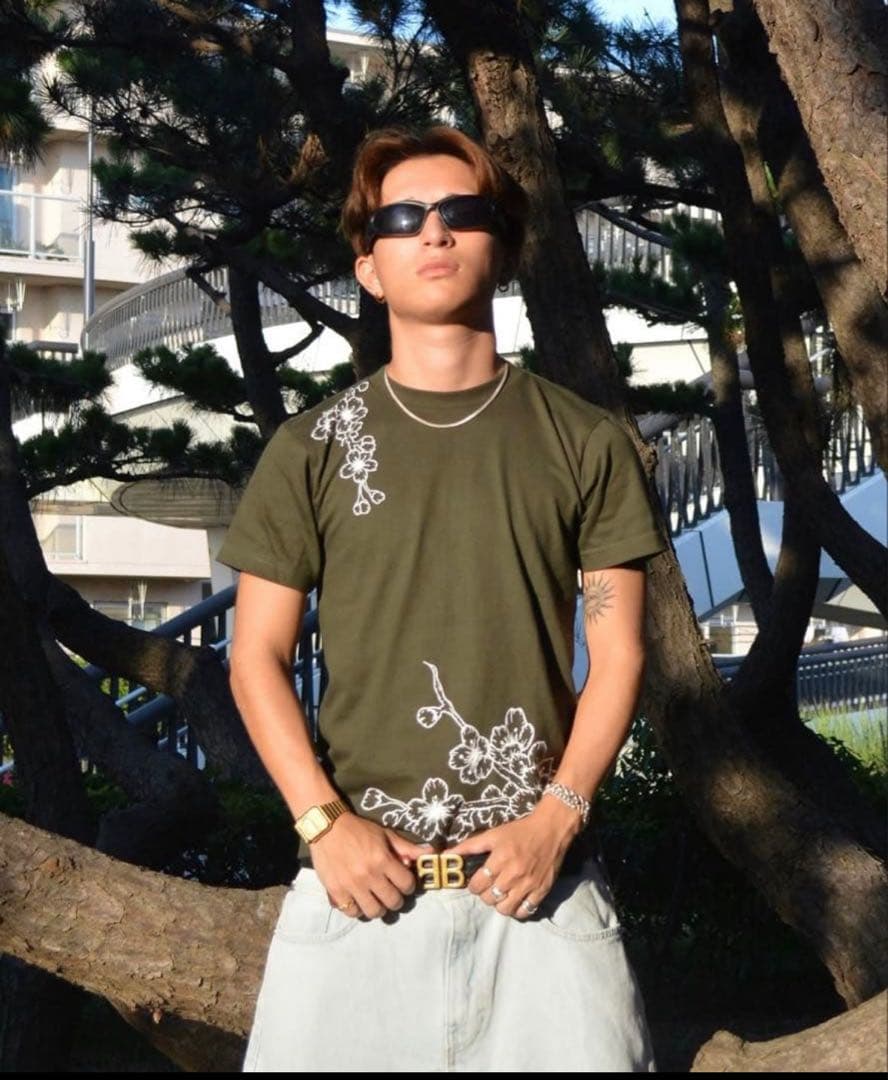 FloraCore Tシャツ　S