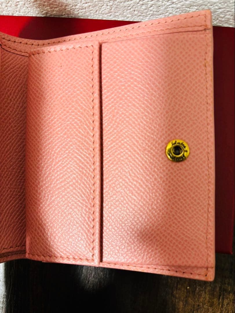 新品未使用！Salvatore Ferragamo二つ折り財布