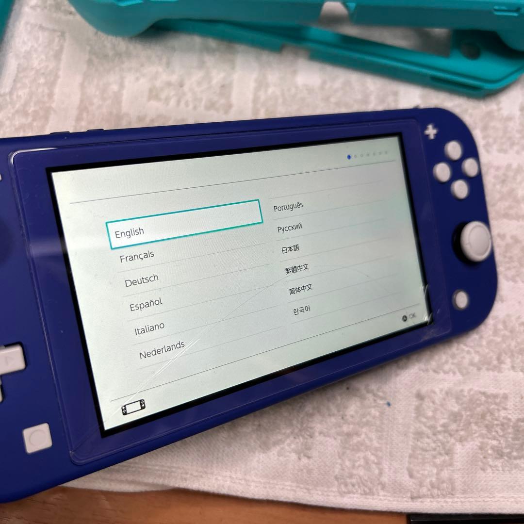 合馬　Switch LIte 2台　ソフト2個　ケース付き