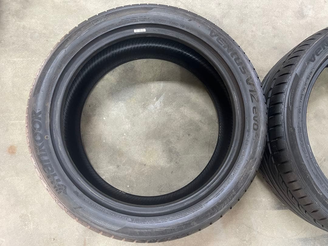 Hankook Ventus V12 evo2 225/45/R18 2本