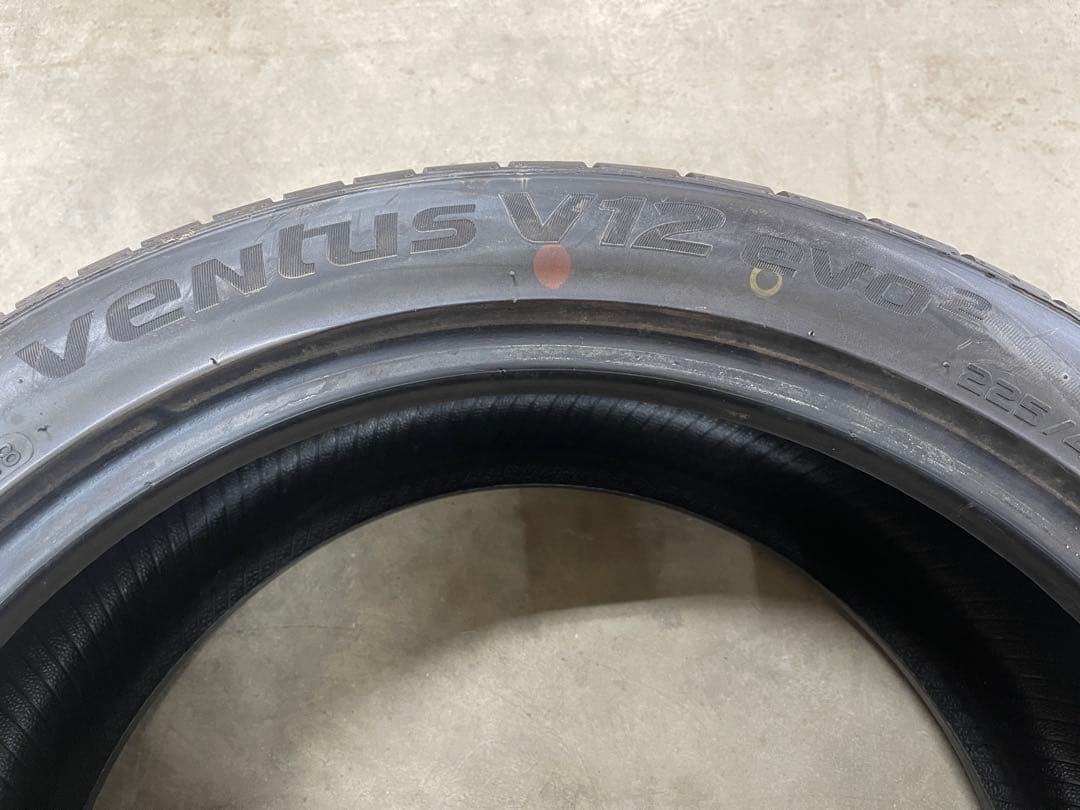 Hankook Ventus V12 evo2 225/45/R18 2本