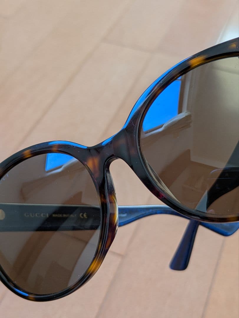 GUCCI ブラック キャットアイ サングラス