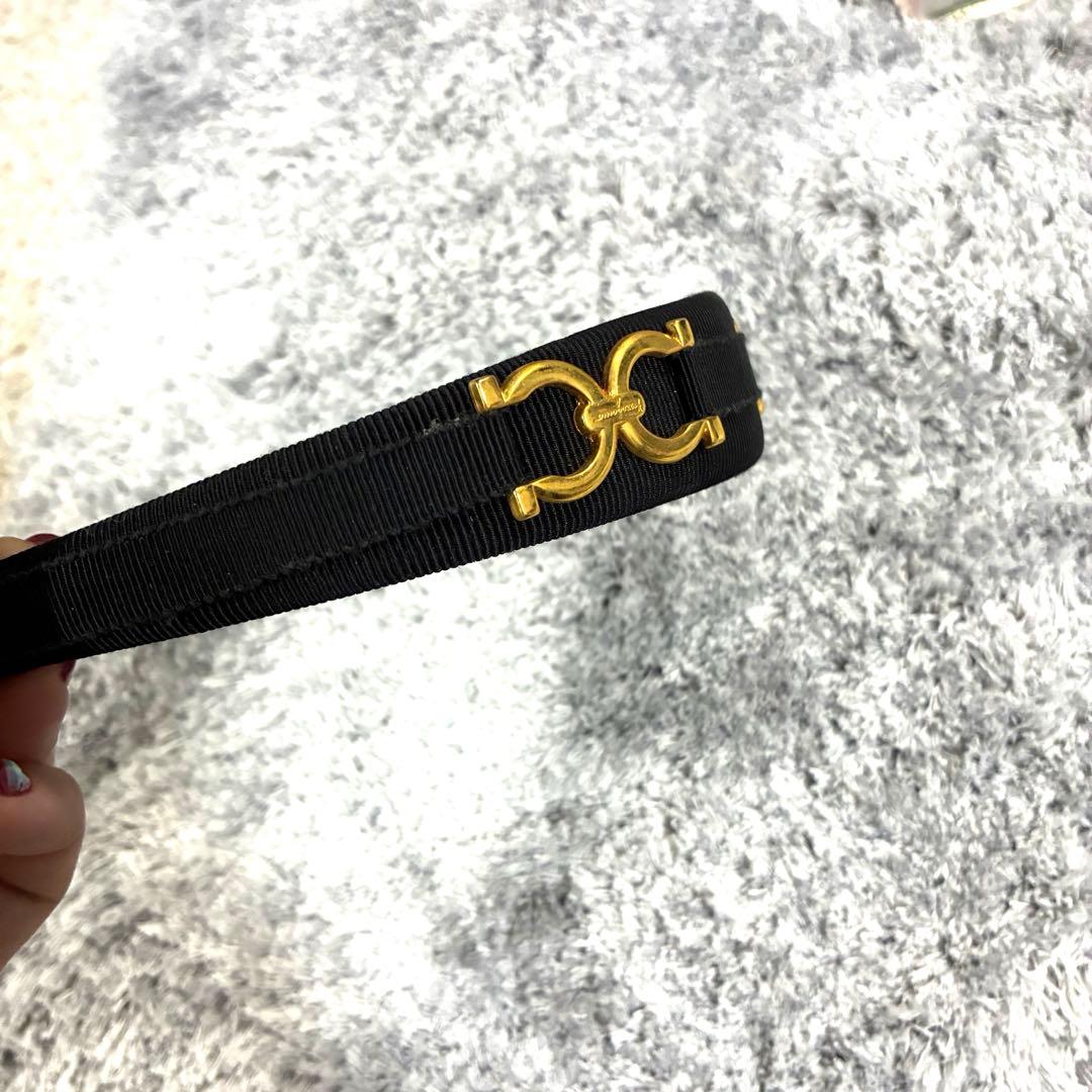 良品✨Ferragamo サルヴァトーレフェラガモ　カチューシャ ヘアバンド 黒