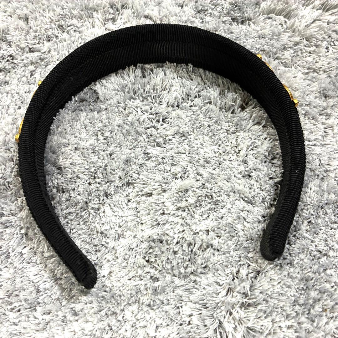 良品✨Ferragamo サルヴァトーレフェラガモ　カチューシャ ヘアバンド 黒
