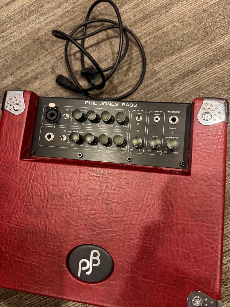 PJB（PHIL JONES BASS） BASS CUB Red
