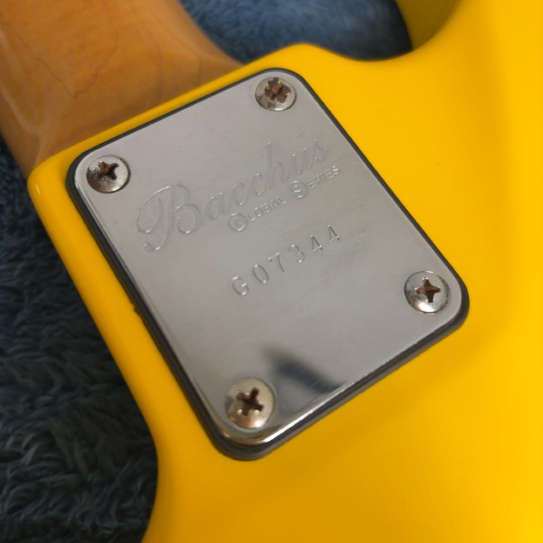 Bacchus WOODLINE WL-501 / 5弦エレキベース（イエロー）