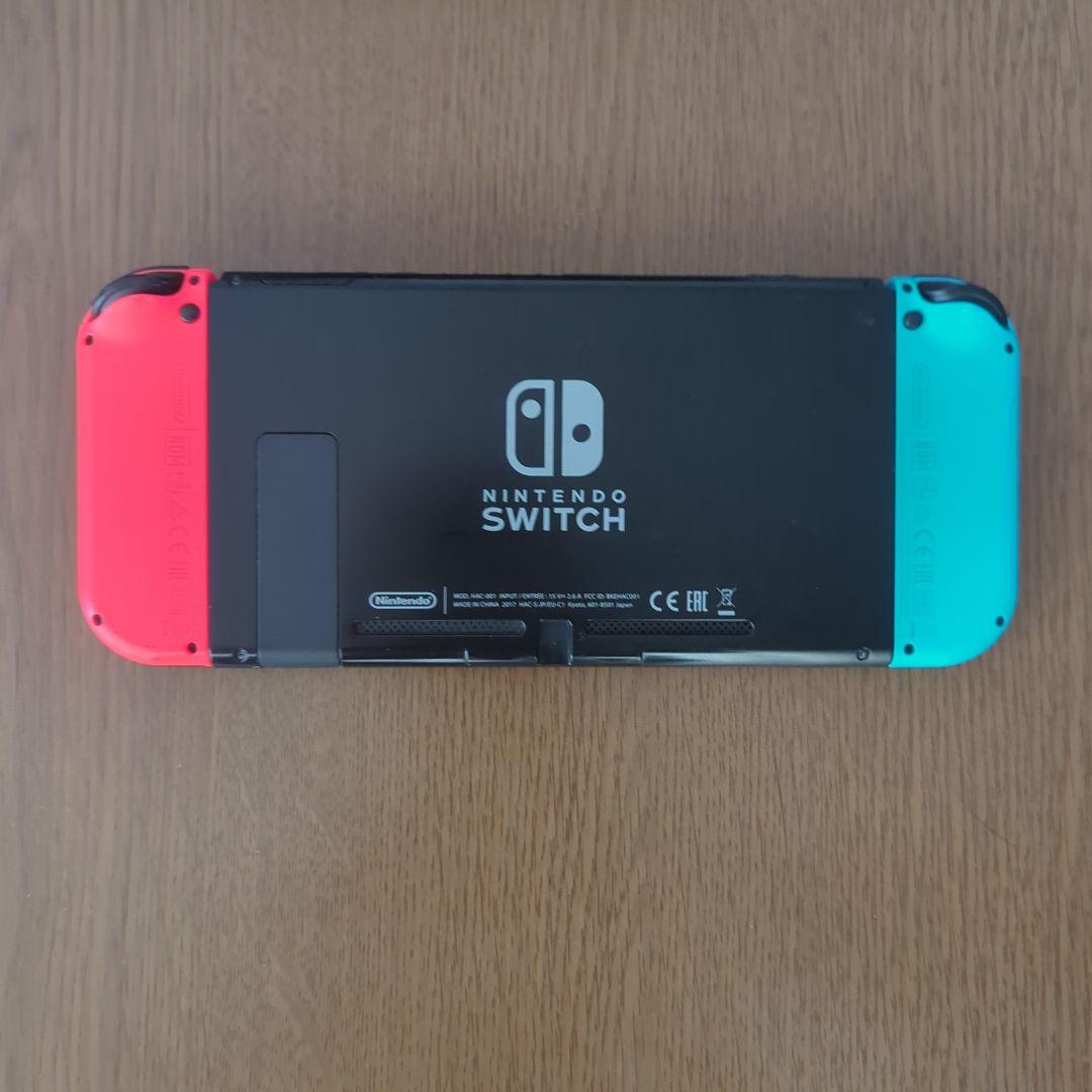 Nintendo Switch Lite 青と赤 本体 ジョイコン差込口に難