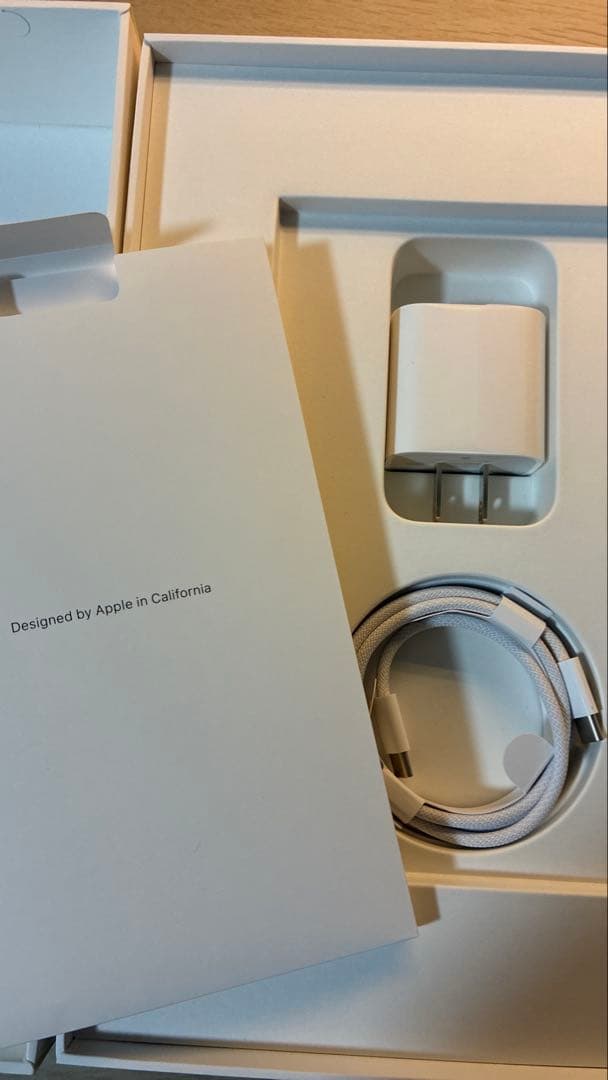 【美品】iPad A16 第11世代 Wi-Fi 128GB ブルー