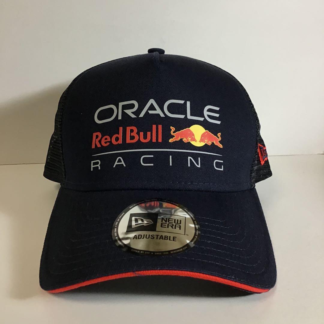 レッドブル　①トラッカーキャップ　②プルオーバーフーディー　サイズM