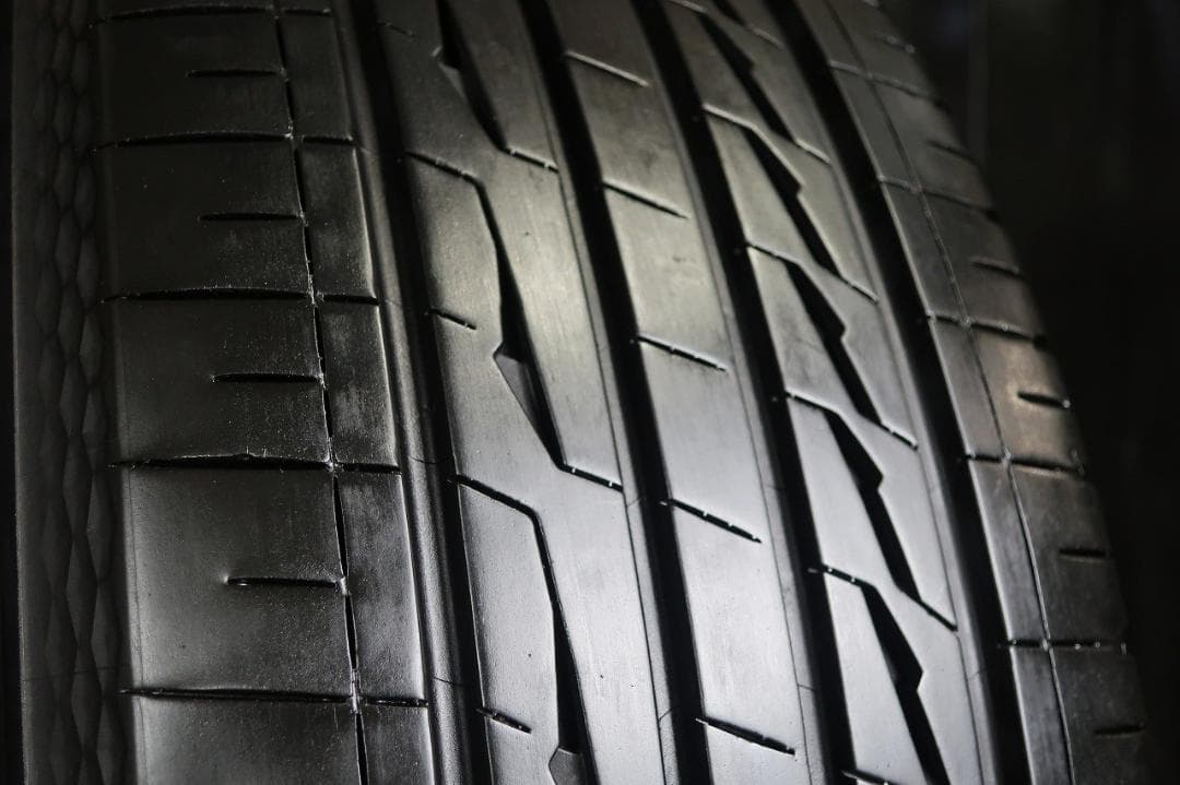 極上8~9分山 23年製 225/60R18 ブリヂストン アレンザ LX100