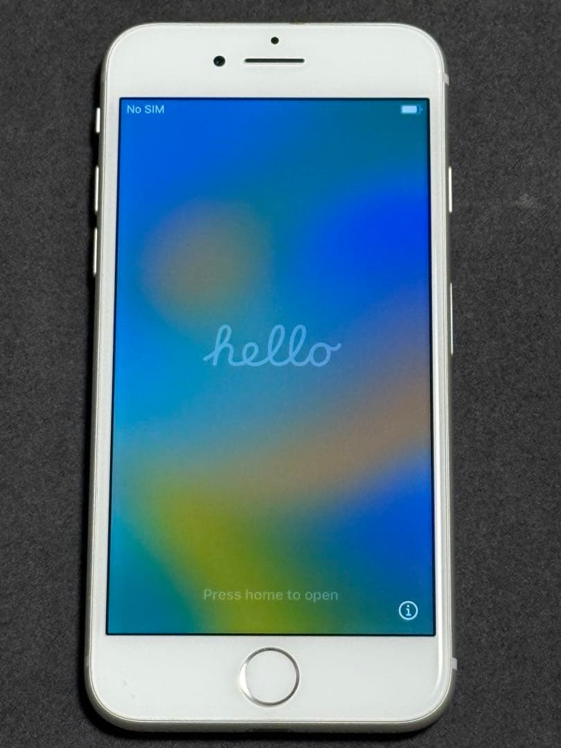 Apple iPhone 8 ホワイト 本体 64GB SIMフリー