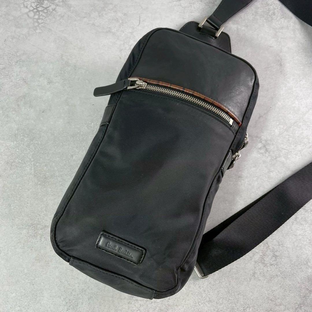 Paul smith 　ボディバッグ マルチストライプ　斜め掛け　レザー　黒