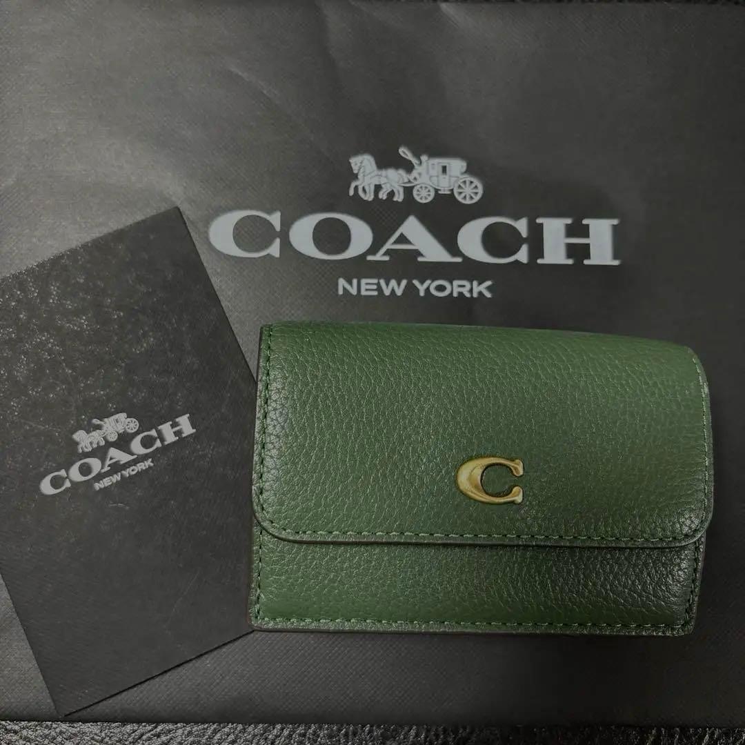COACH グリーン 三つ折り財布