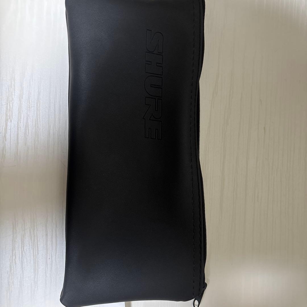 SHURE SM58 ダイナミックマイク 本体と付属品