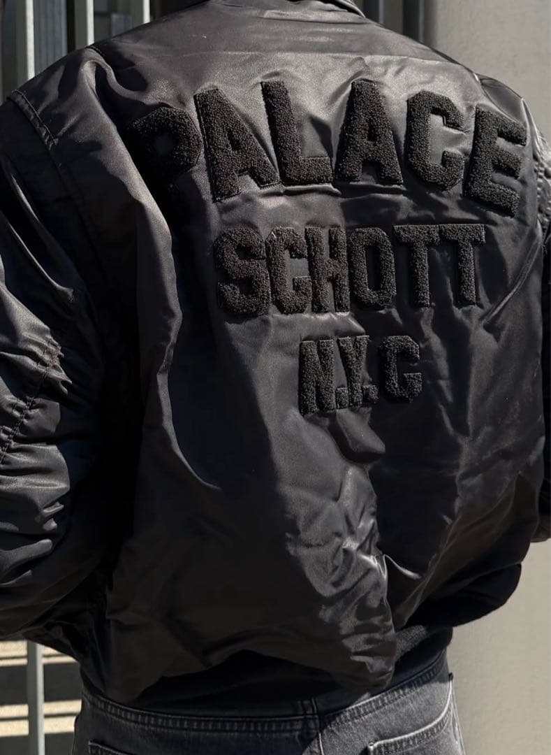 井*う様 PALACE SCHOTT CWU 90'S FIT BOMBER J