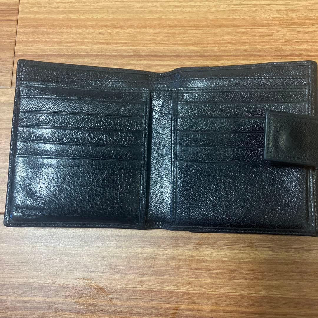 YSL ブラックレザー 二つ折り財布 スタッズ付き