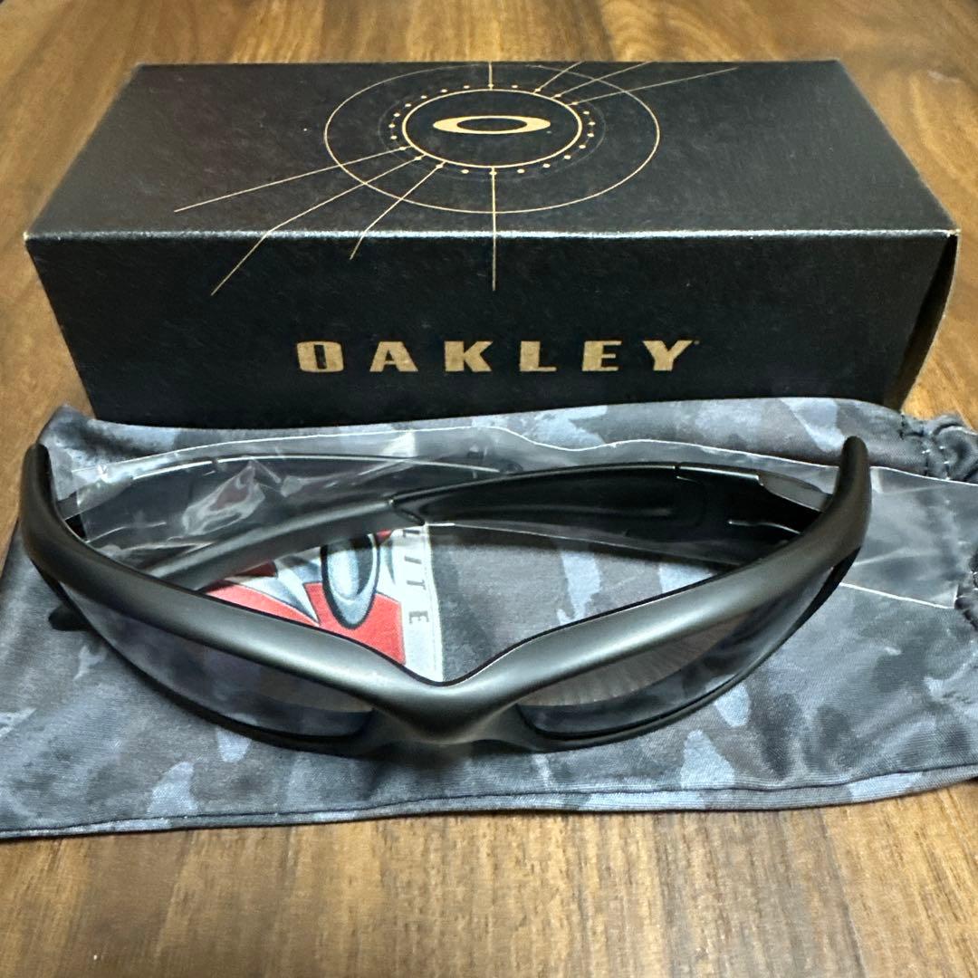 OAKLEY STRAIGHT JACKET オークリー ストレートジャケット