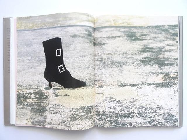 洋書◆マノロブラニク 靴の写真集 本 ファッション ヒール ブーツ サンダル