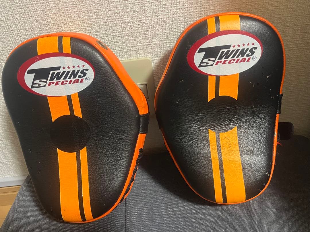 TWINS Special パンチングミット　希少