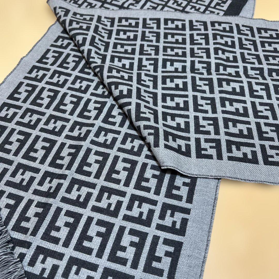 FENDI FFロゴ マフラー グレー/ブラック
