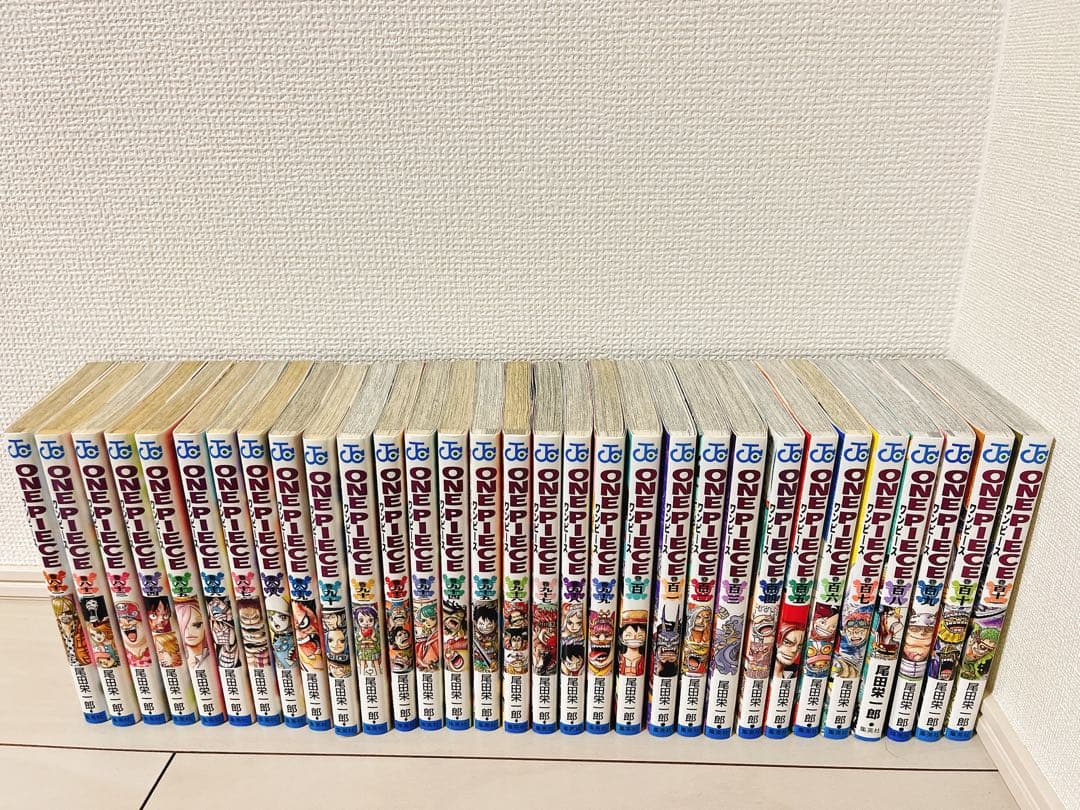 ワンピース　漫画　1〜111巻　映画付録付き