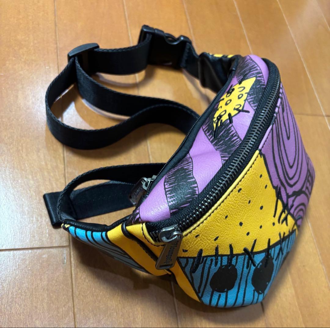 新品☆ ラウンジフライ　ディズニーナイトメア（サリー）のウエストポシェット