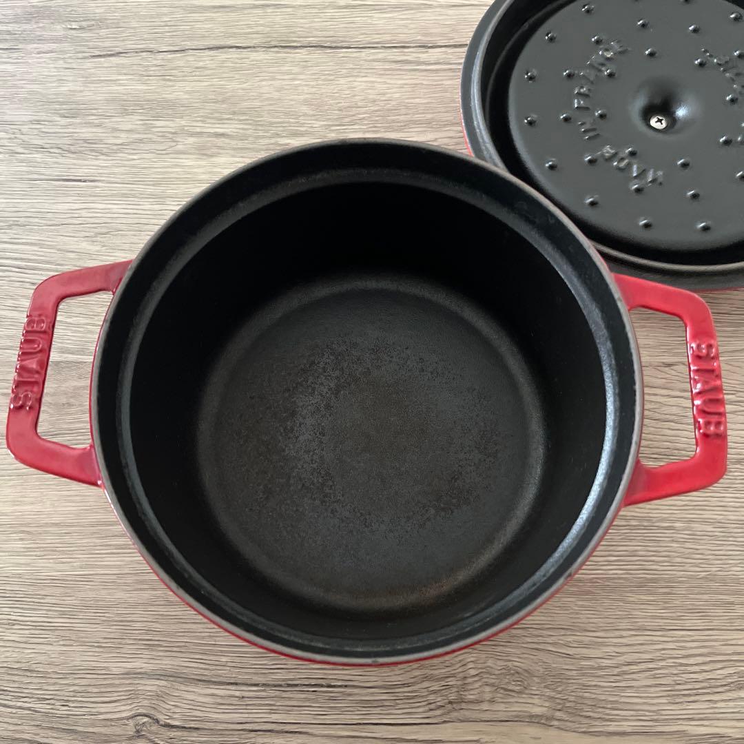 STAUB ストウブ ココット ラウンド 鋳鉄鍋 20cm レッド