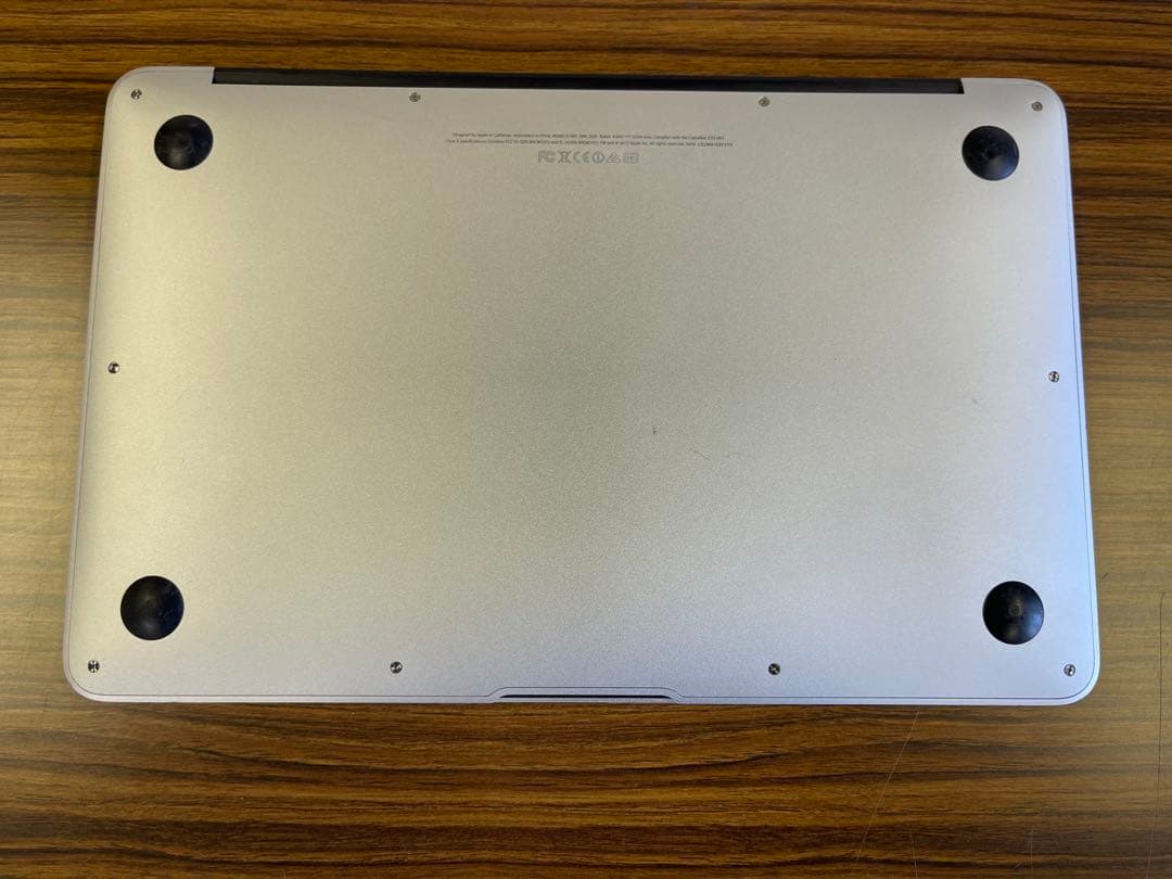 Apple MacBook Air 11インチ 2013 MEM8GB