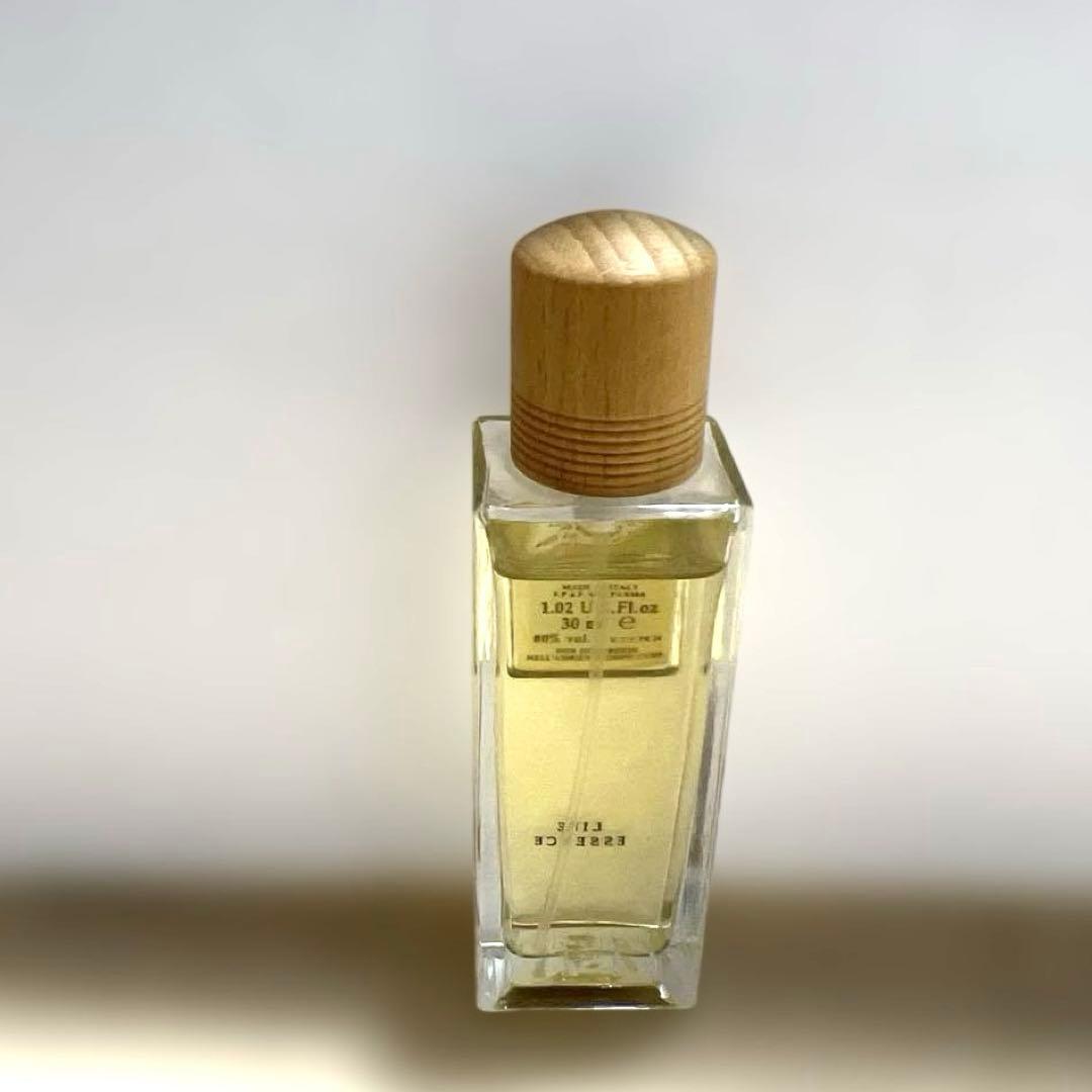 【稀少・廃盤】FENDI フェンディ ライフエッセンス 50ml（残量9割）