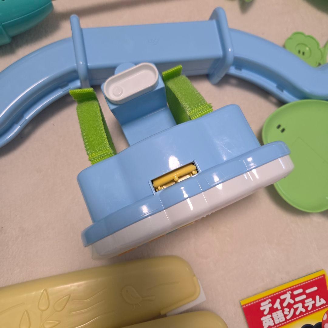 新型くまのプーさん えらべる回転 6WAYジムにへんしんメリー