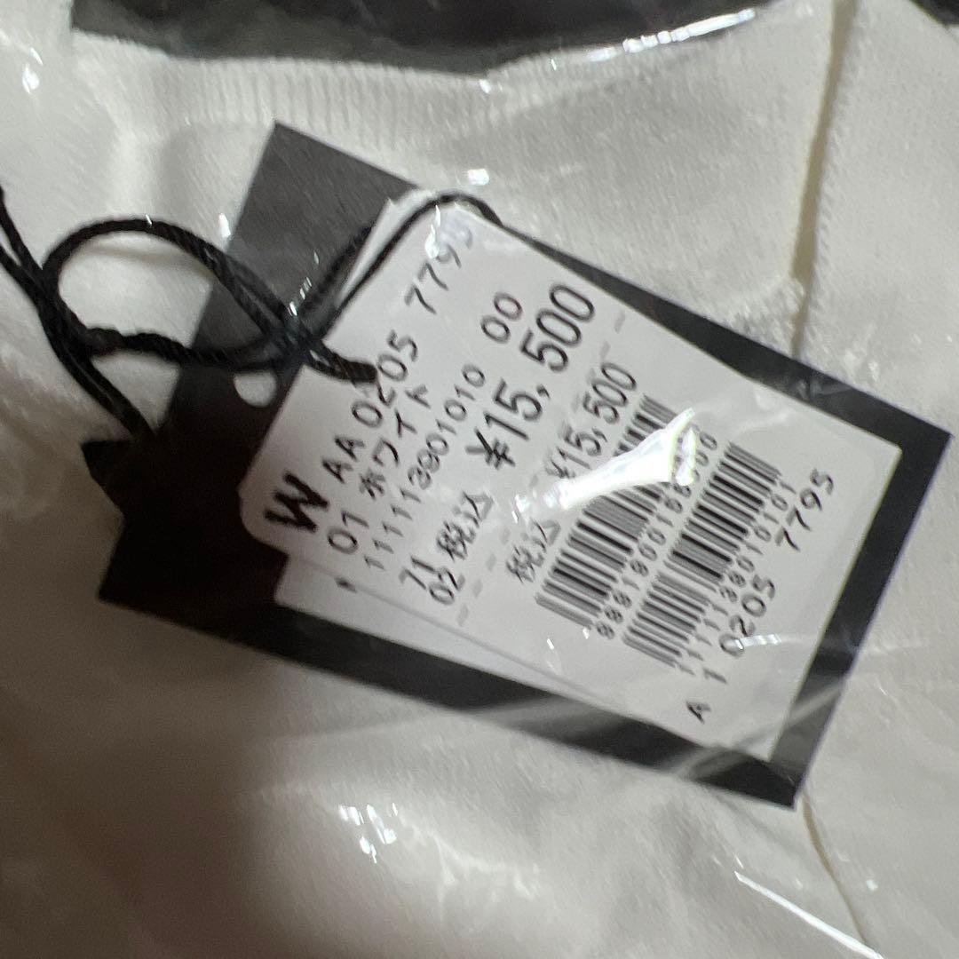 6新品　タグ付き　定価44500円　aga tops まとめ売り　オフホワイト