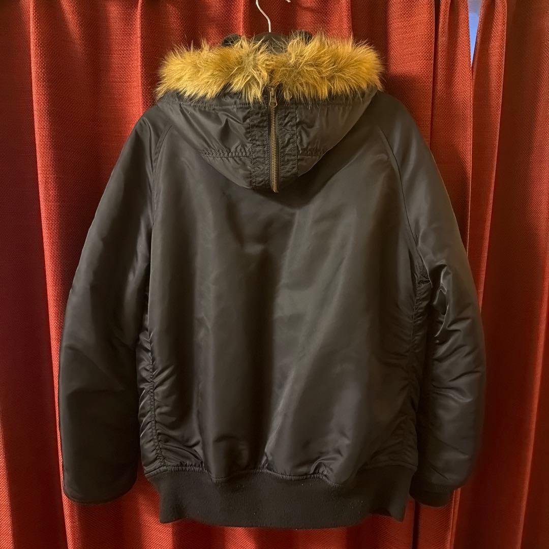 Supreme ブラック MA-1 フライトジャケット