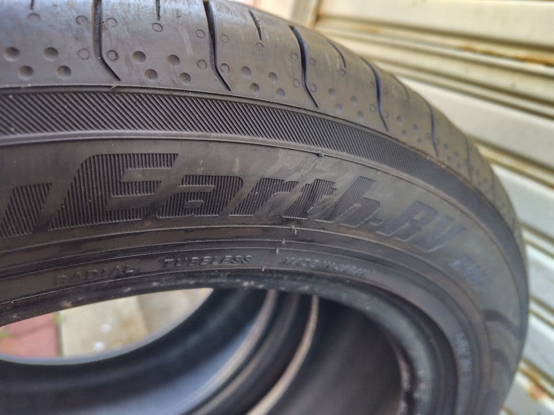 5080ヨコハマ RV03 225/55R18 23年製 8分山２本セット