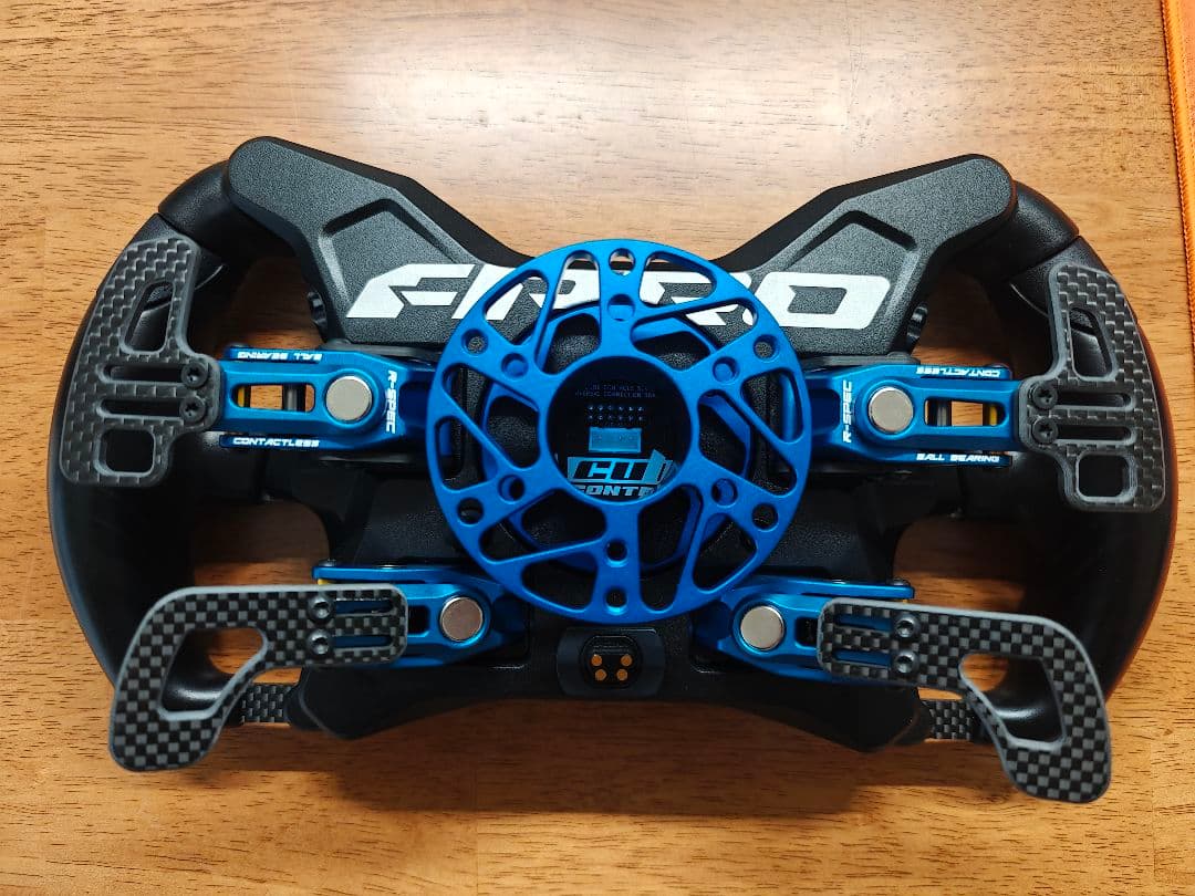 開封のみ Cube Controls F-PRO Blue フォーミュラホイール