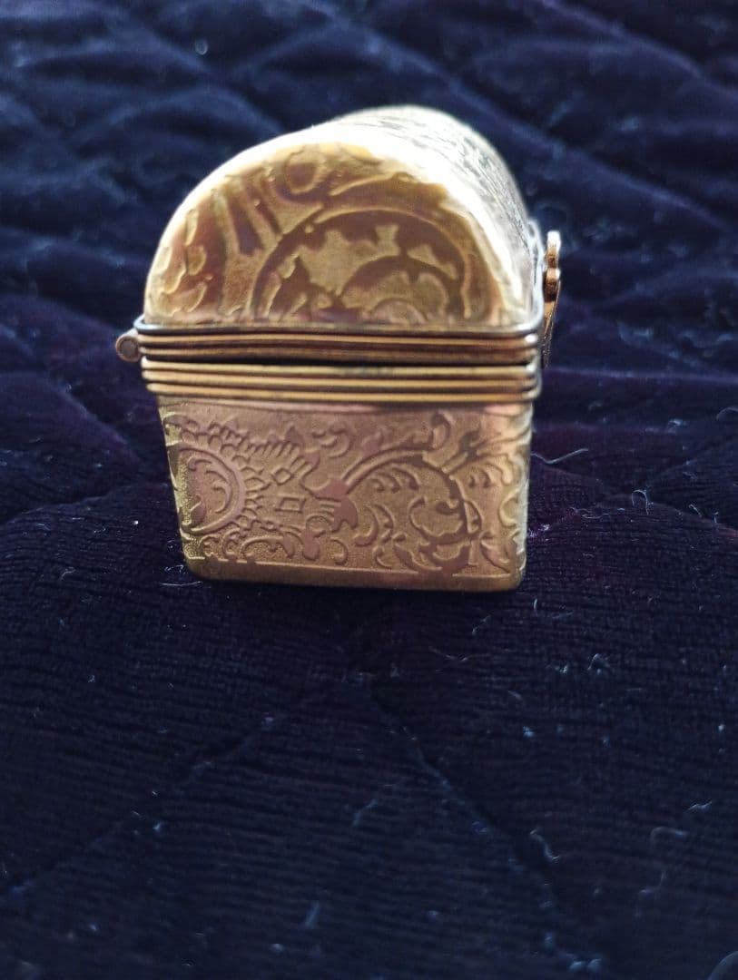 ※※リモージュボックス トリンケット 小物入れ 金彩 工芸品※※
