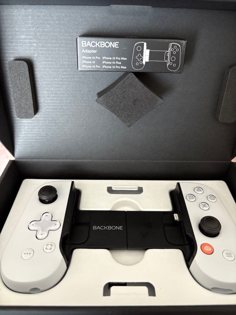 PlayStation 対応 Backbone one コントローラー　スマホ