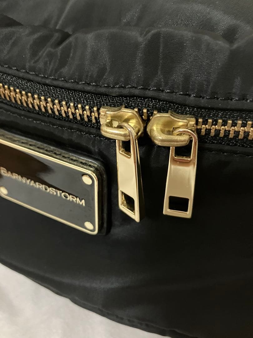 バンヤードストーム キレイめボディバッグ ブラック
