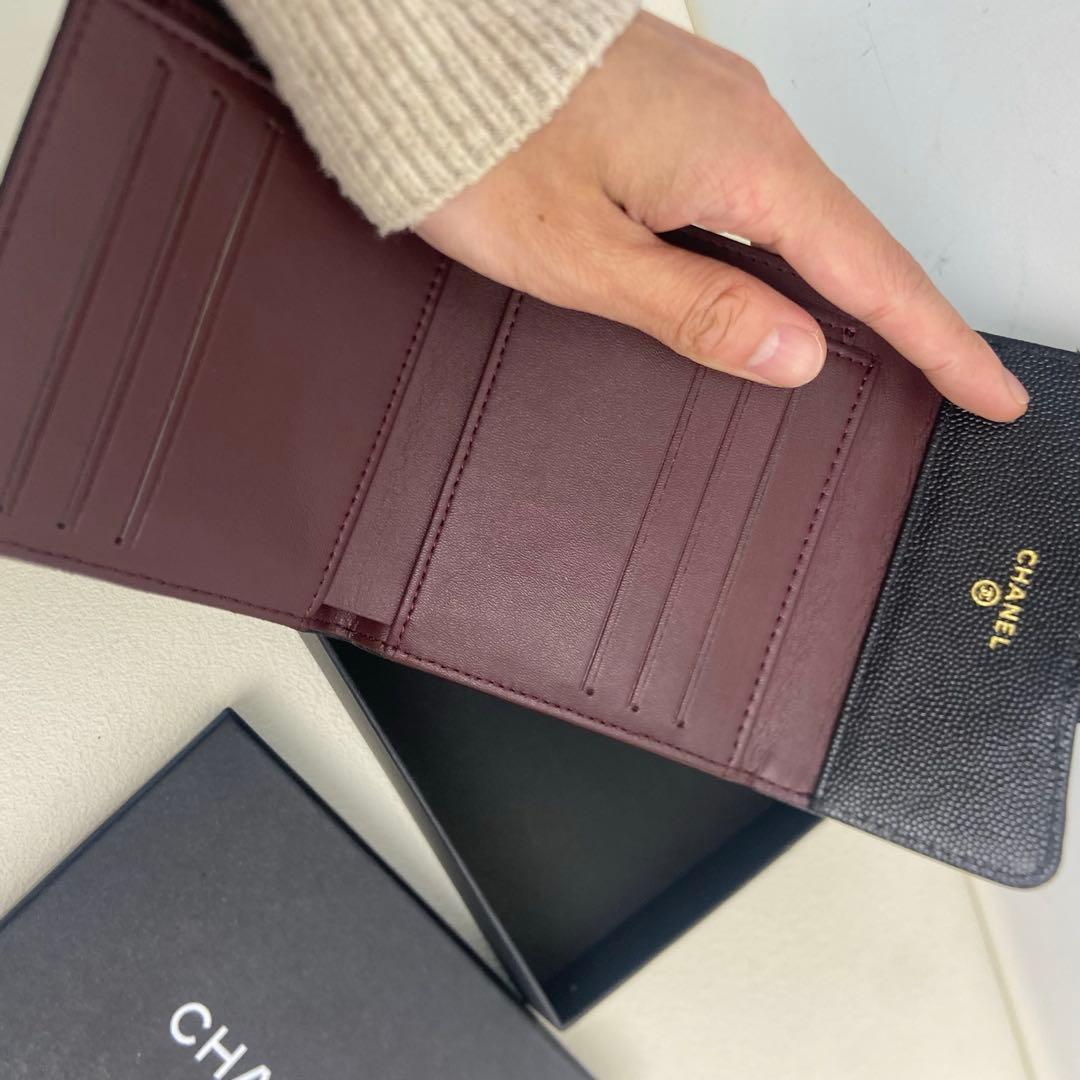 CHANEL プラック キルティングレザー 財布